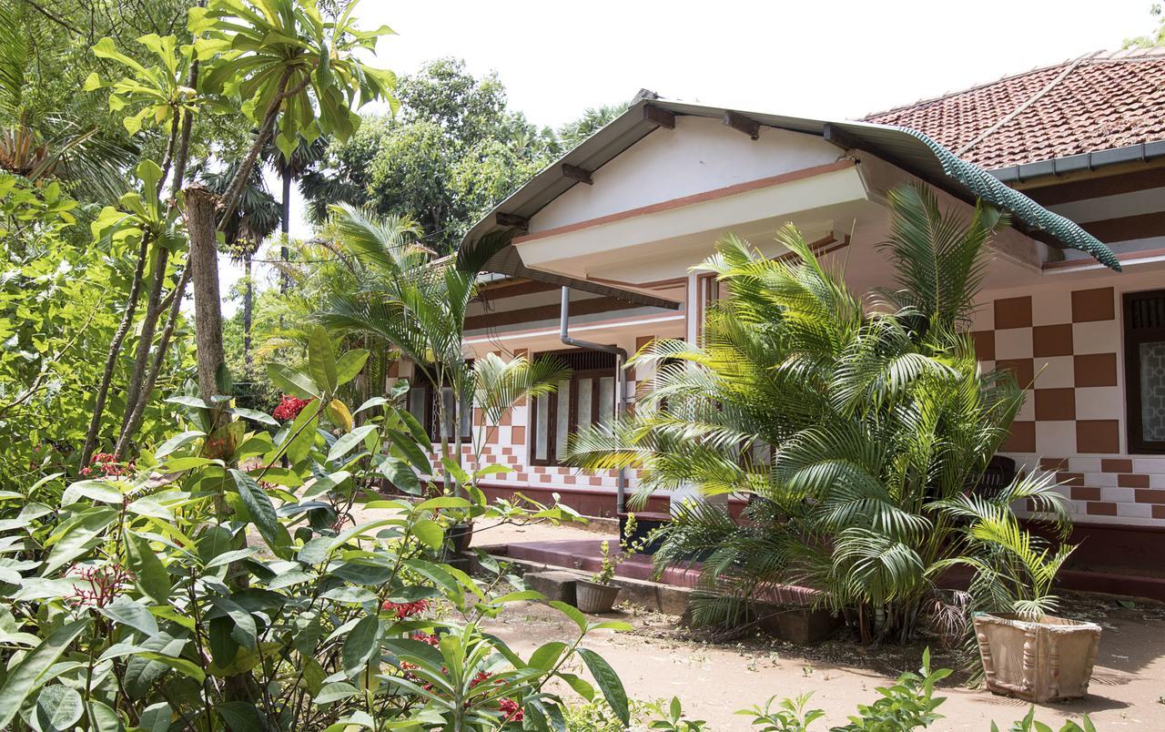 Neem Beach House Triquinimale Exterior foto