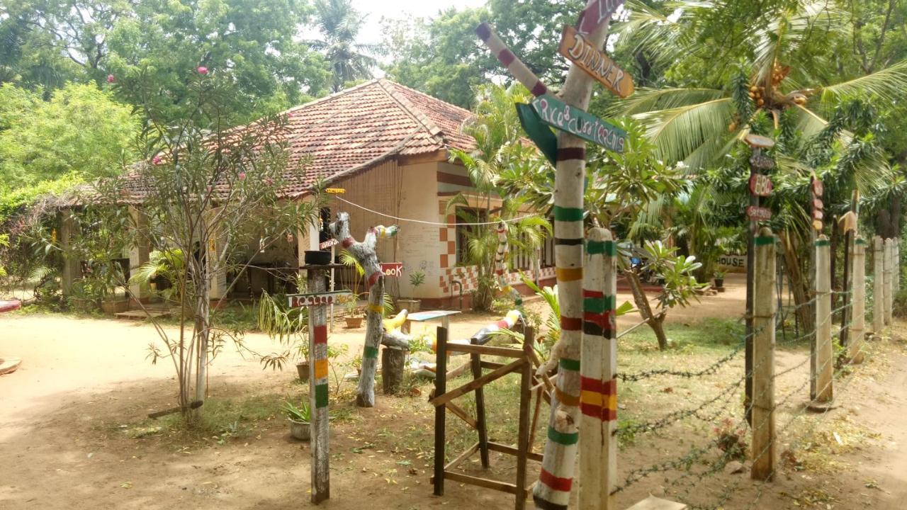 Neem Beach House Triquinimale Exterior foto