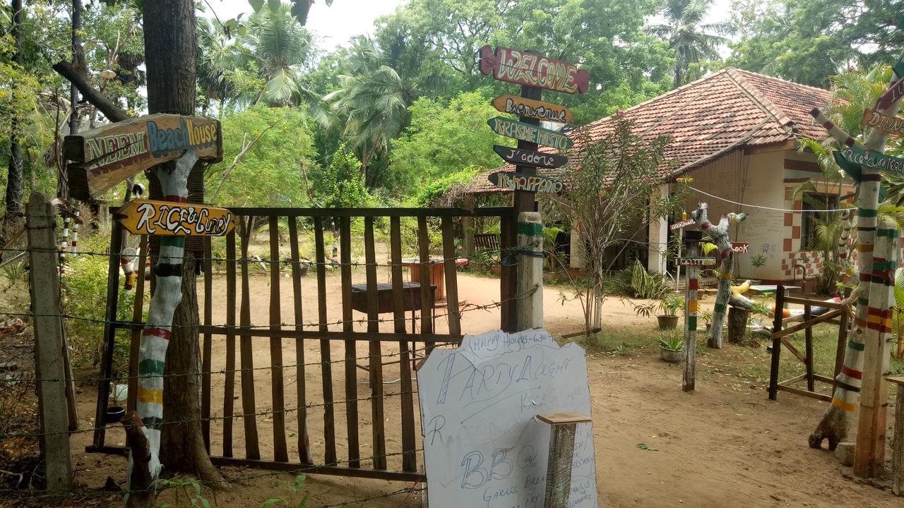 Neem Beach House Triquinimale Exterior foto